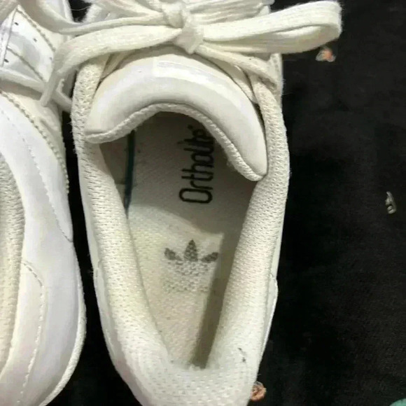 Adidas white Ortholite size 4 vintage 2014 white collectible. - Picture 3 of 5